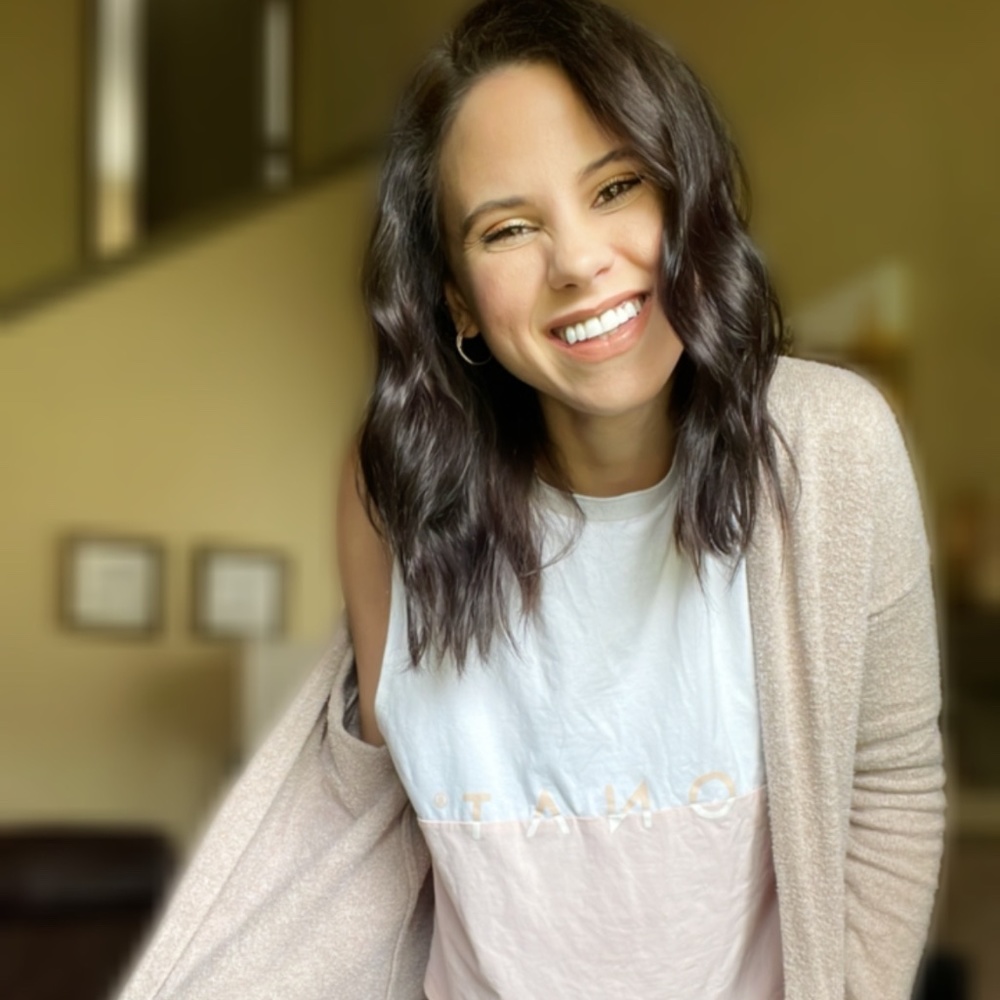 Meet your Posher, Kayla